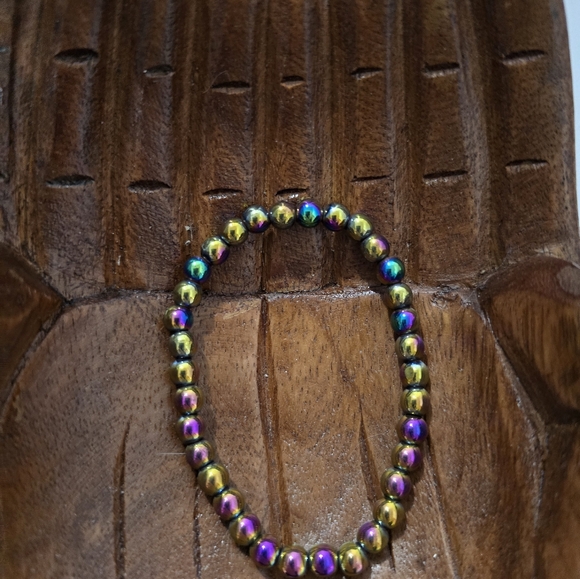 Rainbow Hemetite Bracelet - Picture 2 of 2